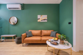 BRAND NEW LUXURY 3 BEDROOMS WITH A/C